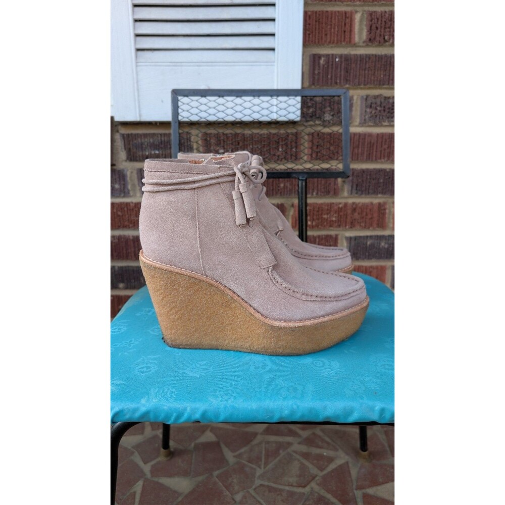 Derek Lam 10 Crosby Suede Wedge Ankle Boots Beige Crepe Platform Lace Up-Sz 7.5